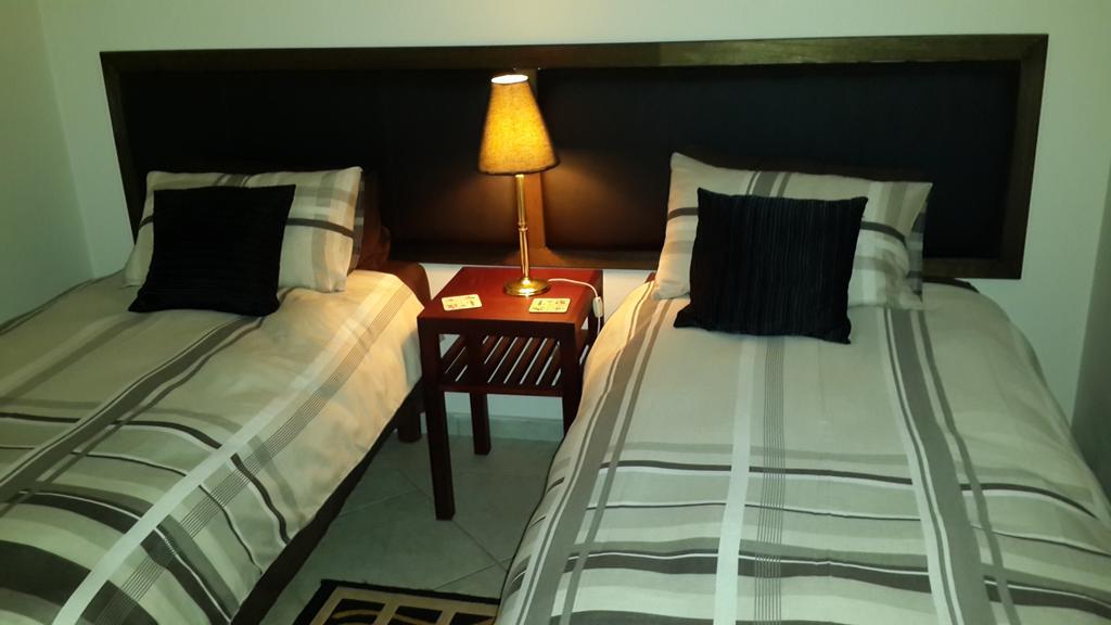 Magaliqua Guest House Noordheuwel Rum bild