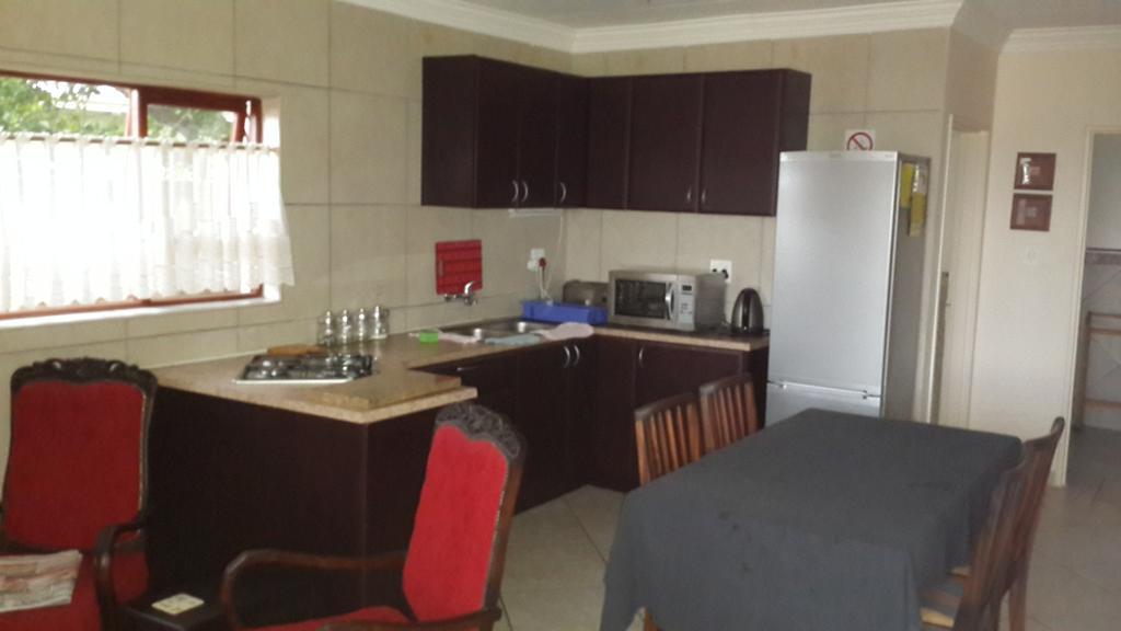 Magaliqua Guest House Noordheuwel Rum bild